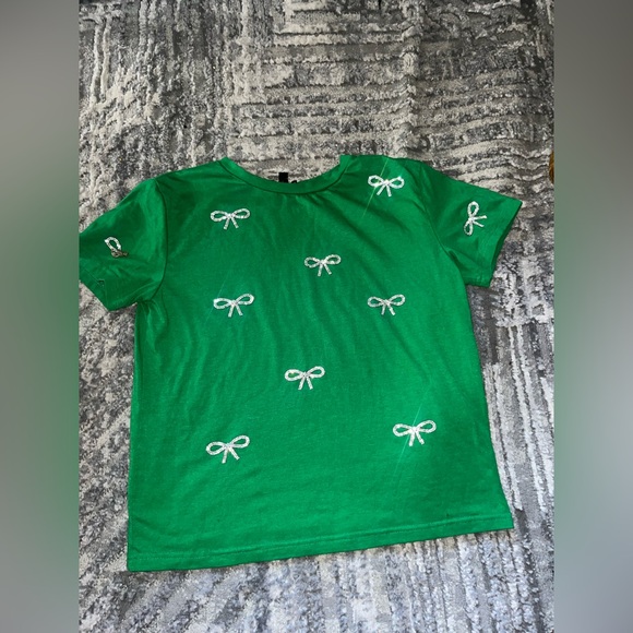 Tops - Green Women’s Shirt with Bow Accents